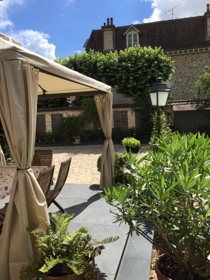 Le Jardin Cathedrale Bed and Breakfast Chartres Exteriör bild