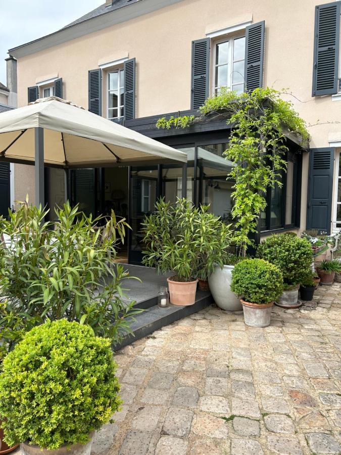 Le Jardin Cathedrale Bed and Breakfast Chartres Exteriör bild