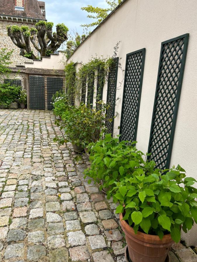 Le Jardin Cathedrale Bed and Breakfast Chartres Exteriör bild