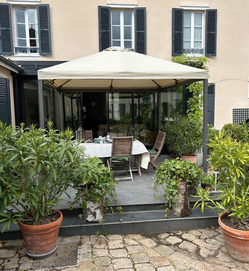 Le Jardin Cathedrale Bed and Breakfast Chartres Exteriör bild